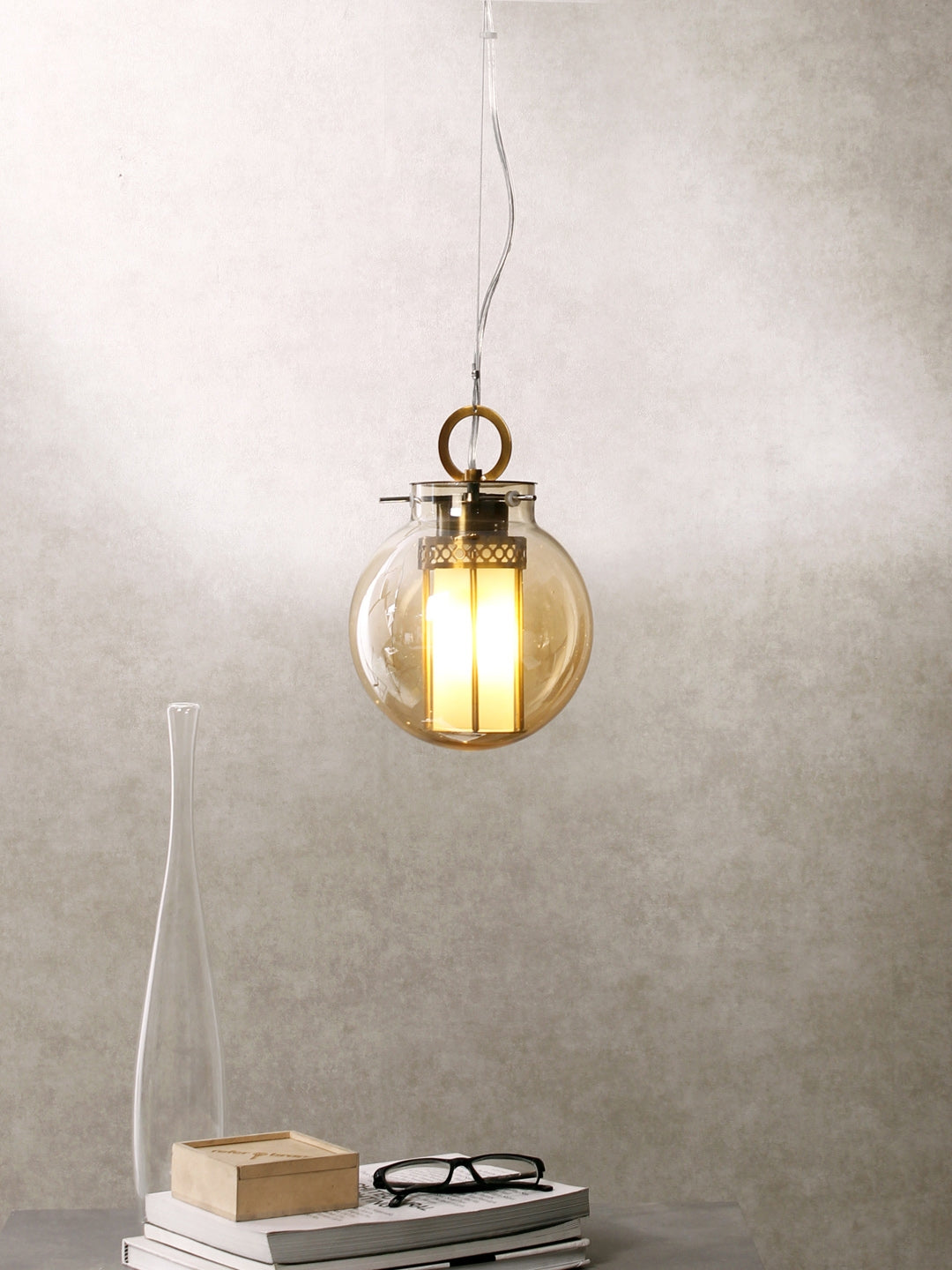 Precious 'Lalten' Pendant Light