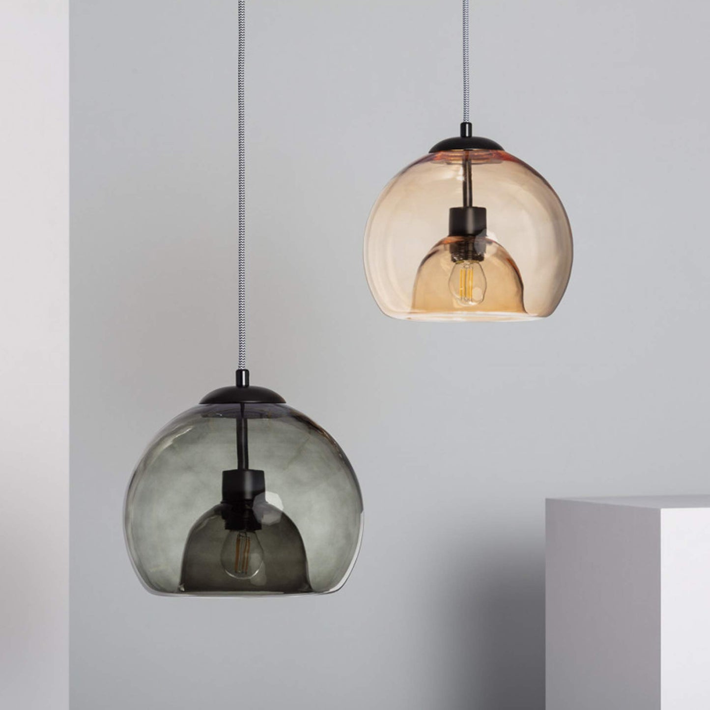 GLOW BIOLUMINISCENT PENDANT LIGHT